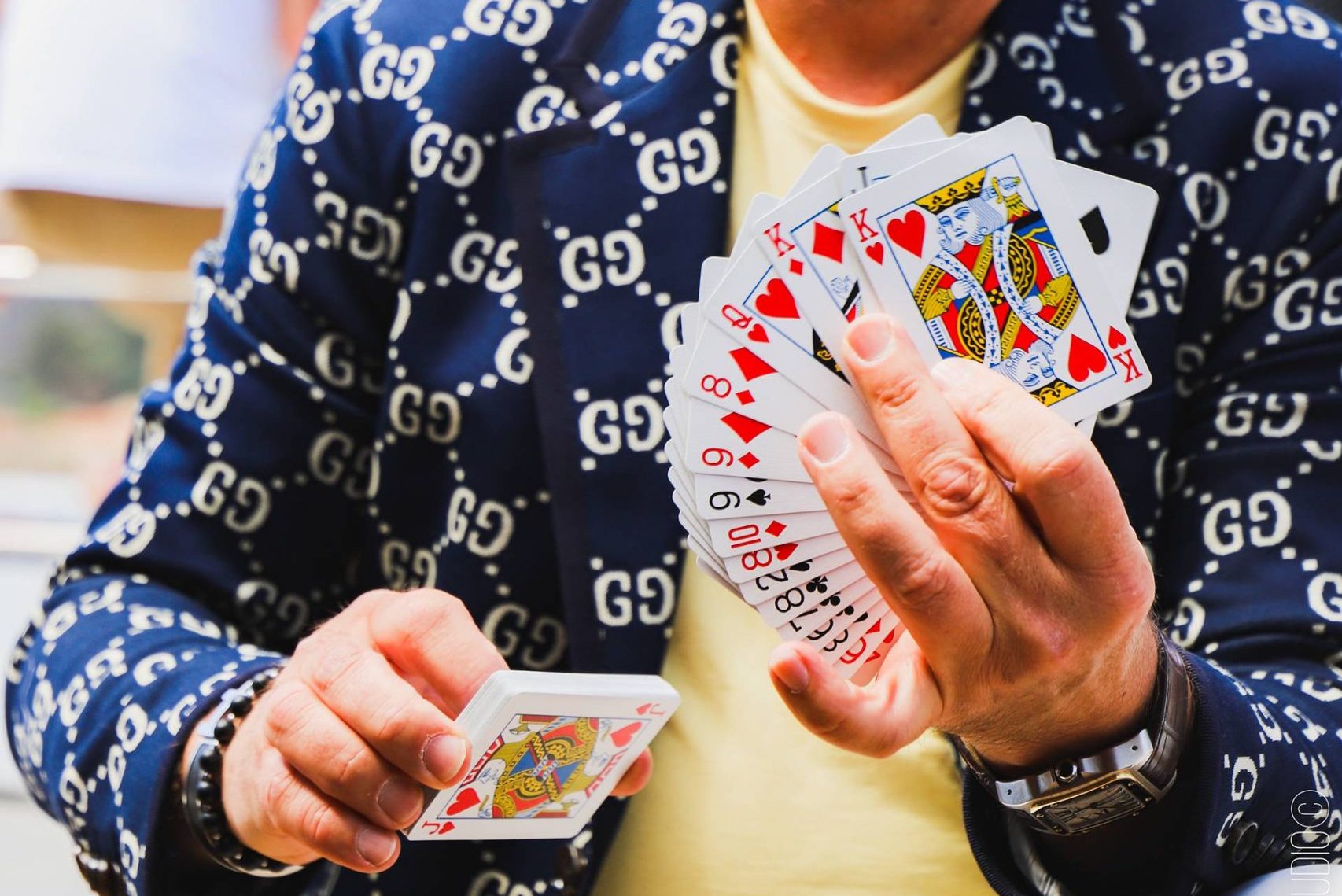 Close-up magic at a luxury gathering